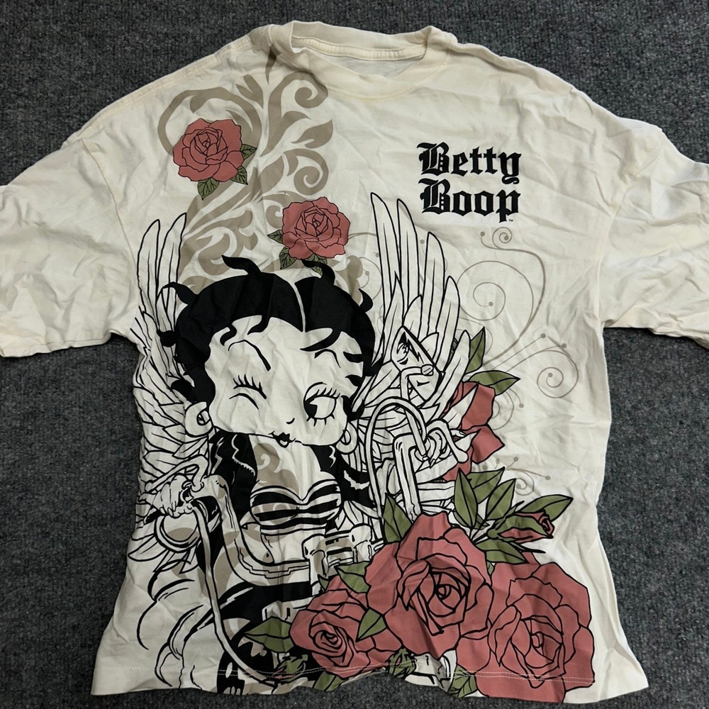 Betty Boop Graphic Tee Womens Size XS Cream Biker Angel Rose Cotton Short Sleeve